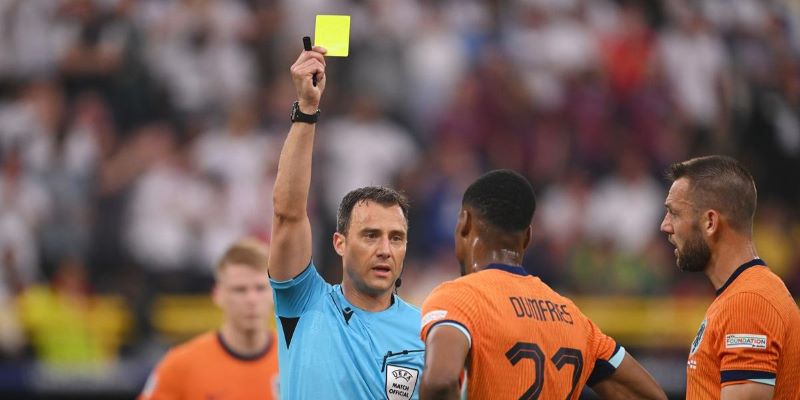 Kèo thẻ vàng có cách chơi dễ hiểu