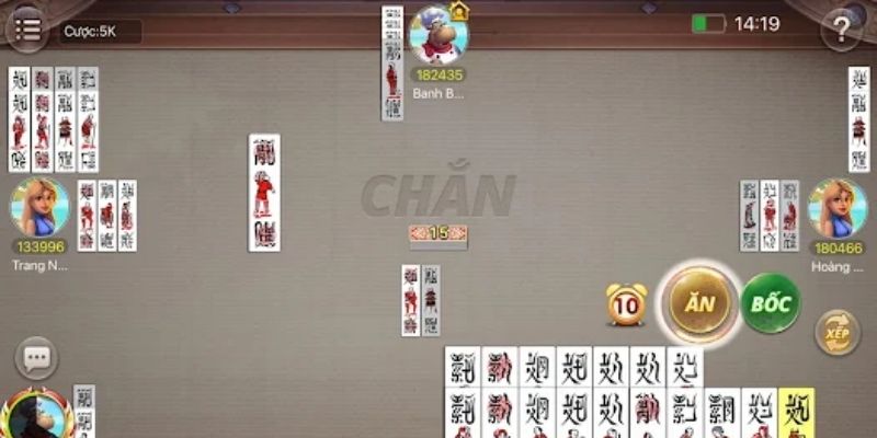 Bắt đầu với quy trình chia bài từ dealer